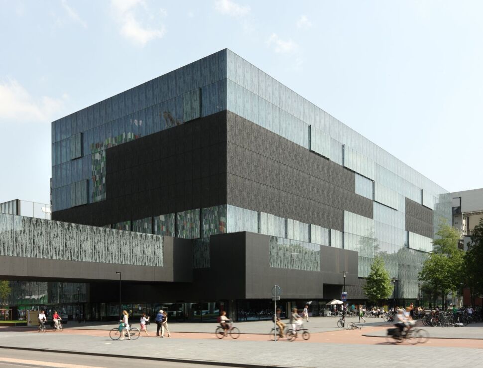 Utrecht University campus image